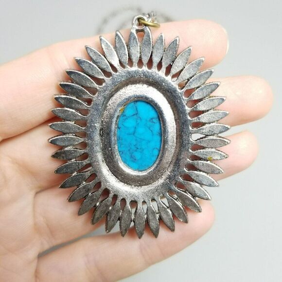 Vintage Faux Turquoise Radiant Oval Pendant and Long Silver Tone Chain, Estate - Picture 5 of 9